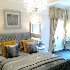 Aaran Lodge Guest House
